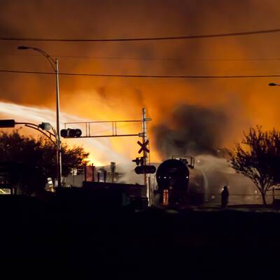 Tankzug rast in Kleinstadt