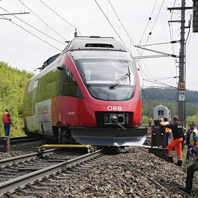 Westbahnstrecke nach Zugentgleisung unterbrochen