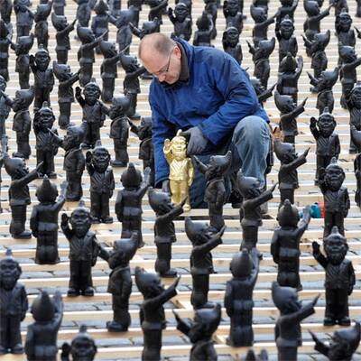 Hitler-Zwerge erregen Gemüter